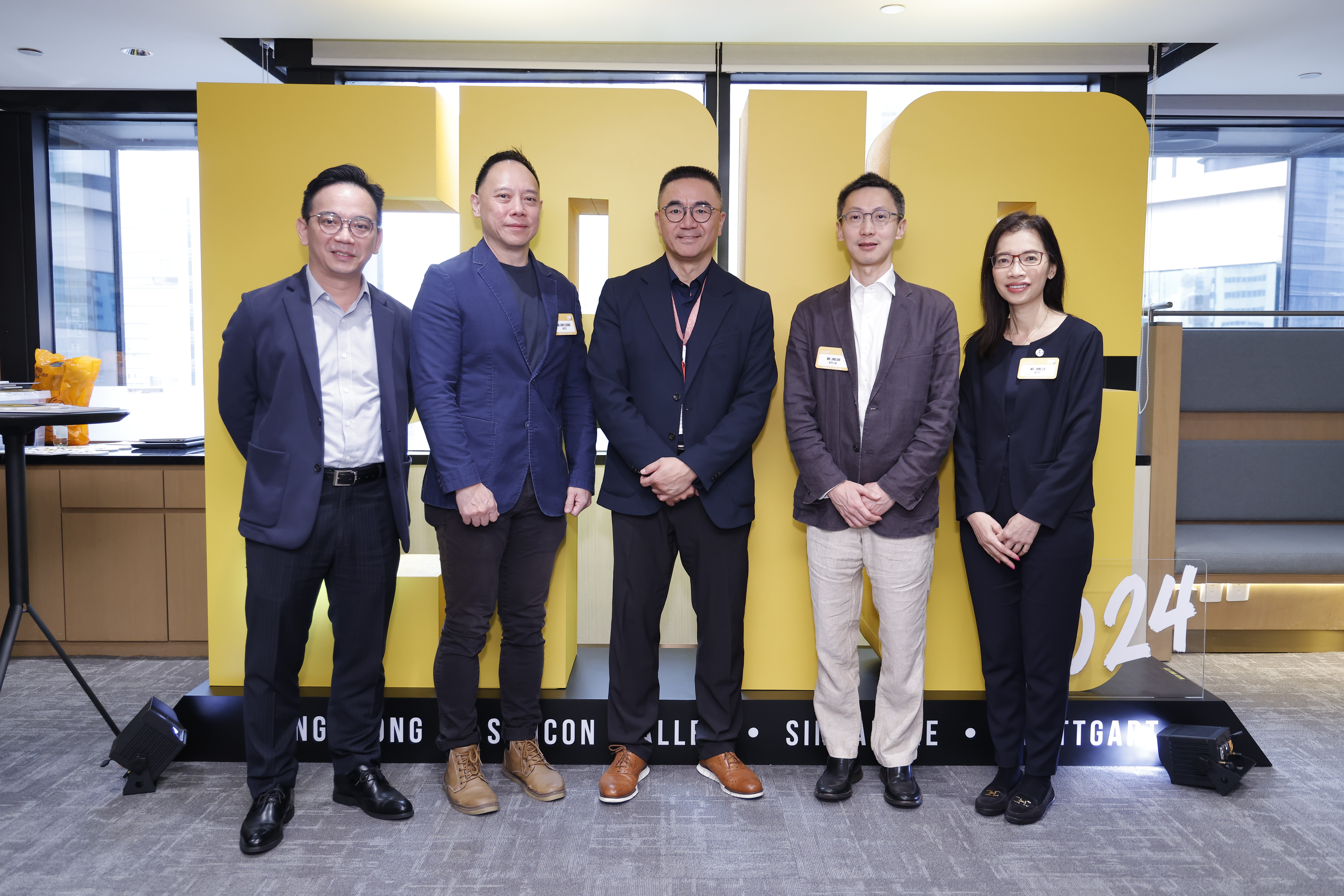 Photo 1: HKSTP successfully completed regional Elevator Pitch Competition 2024 (EPiC) Hong Kong Semi-final on 29 February 2024, with 12 of the Hong Kong’s brightest innovators selected to participate in EPiC 2024 Grand Finale on 26 April 2024.