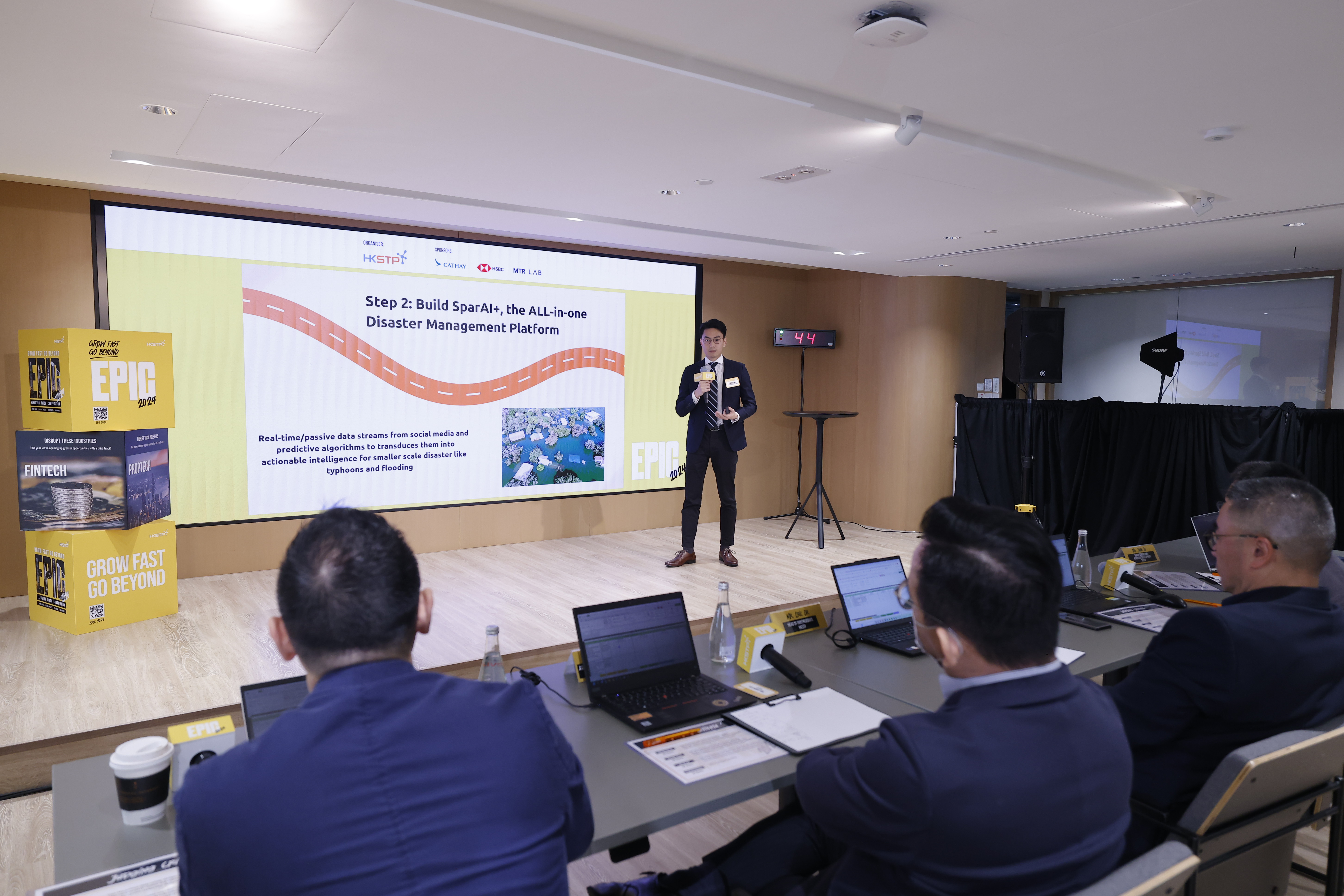Photo 4: Featured startups showcased FinTech, PropTech and MobilityTech innovations in EPiC 2024 Hong Kong Semi-Final Contest