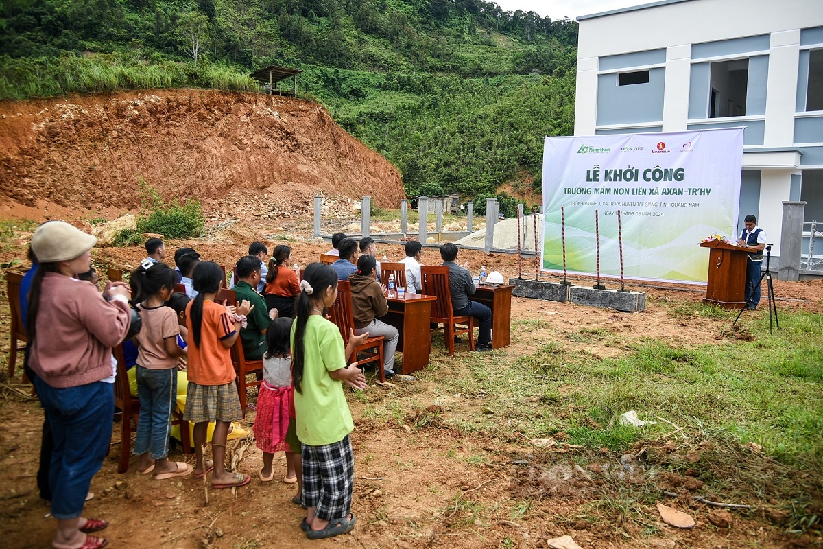 Thien Tam Charity Fund (Vingroup) supports the construction of the