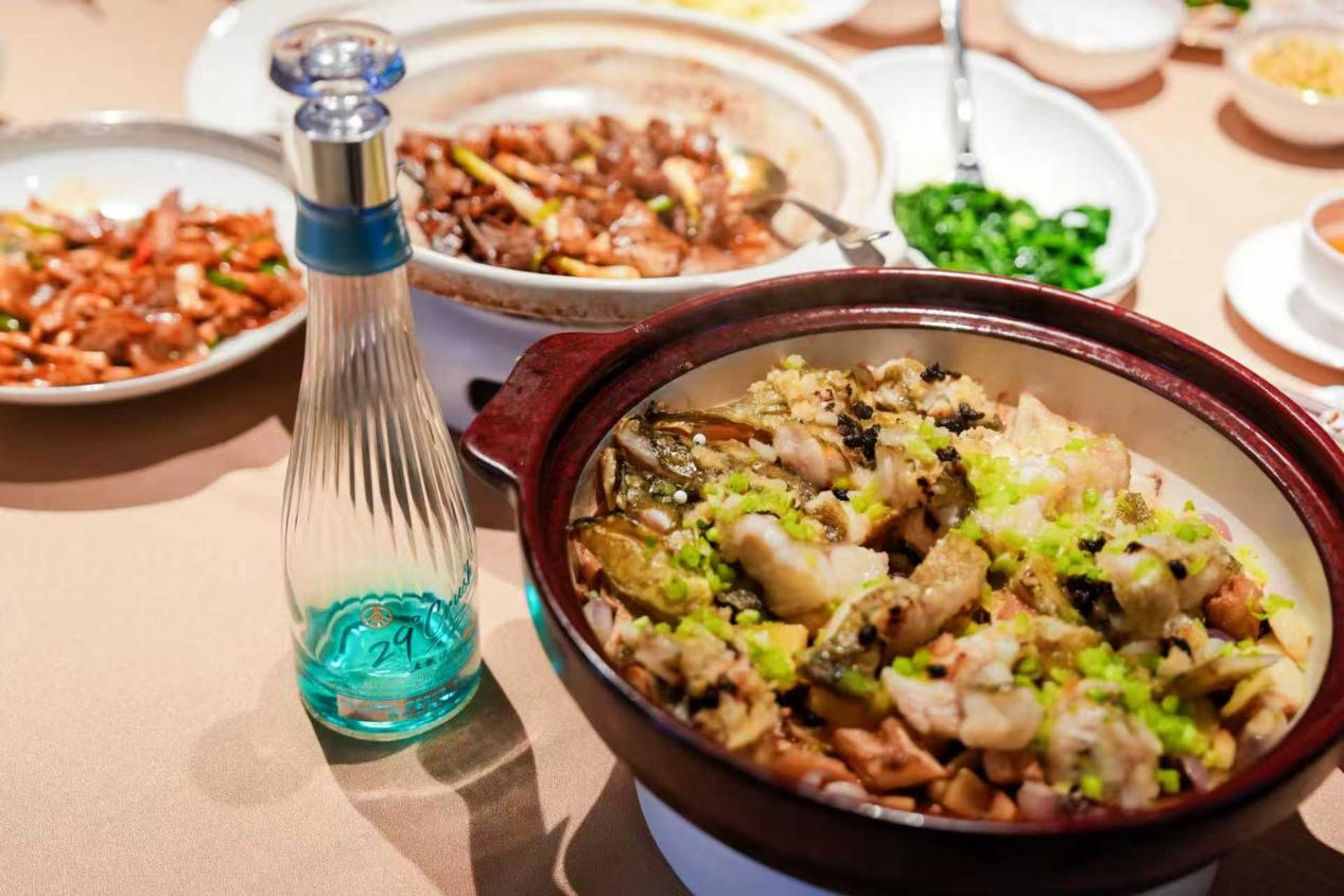 Aesthetics of Tipsiness Meets the Lion City: 29° Crush On Officially Launches in Singapore