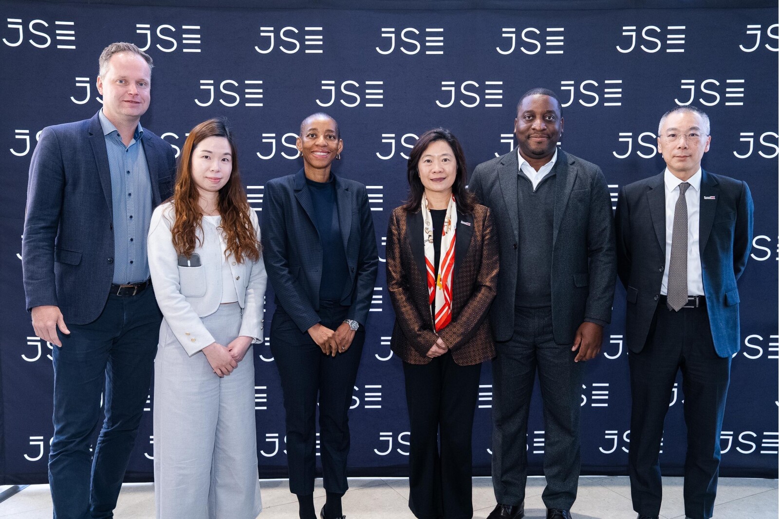 Associate Director-General of Investment Promotion of Invest Hong Kong Ms Loretta Lee concluded a successful mission to South Africa and Rwanda today (May 18), reinforcing Hong Kong